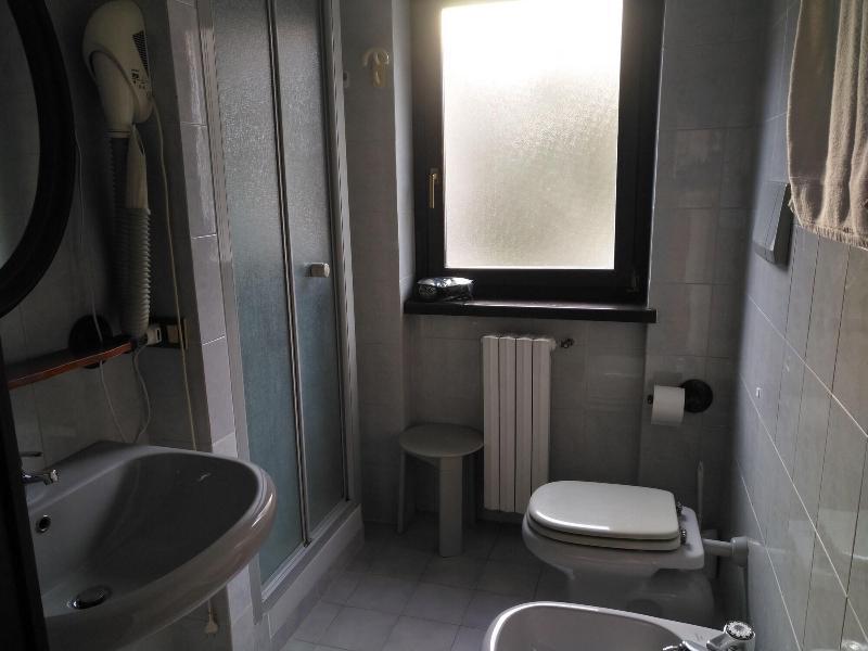 בארדונקיה Hotel I Larici מראה חיצוני תמונה