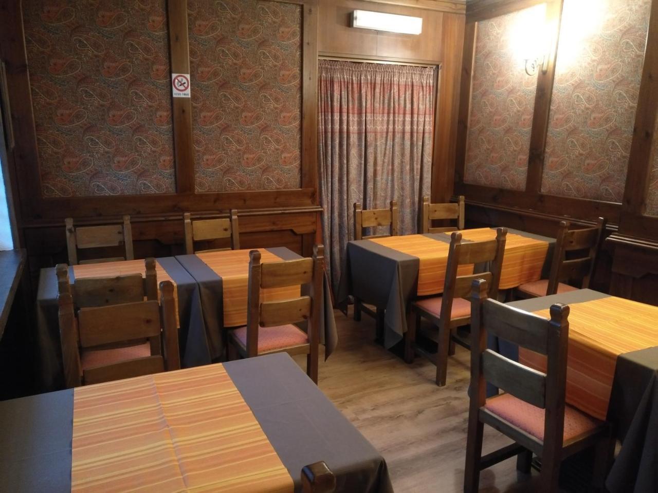 בארדונקיה Hotel I Larici מראה חיצוני תמונה